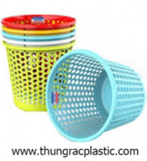 Household Wastebaskets