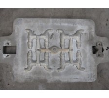 Faucet mold