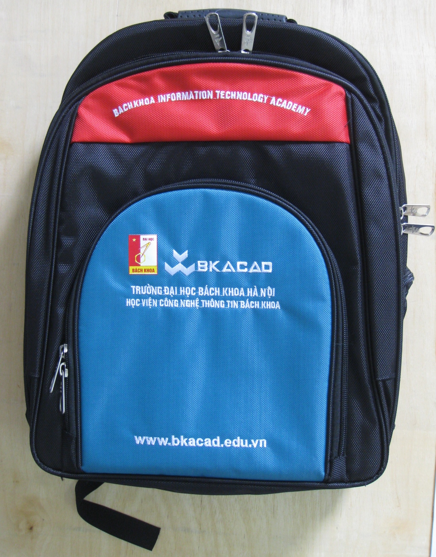Laptop backpack