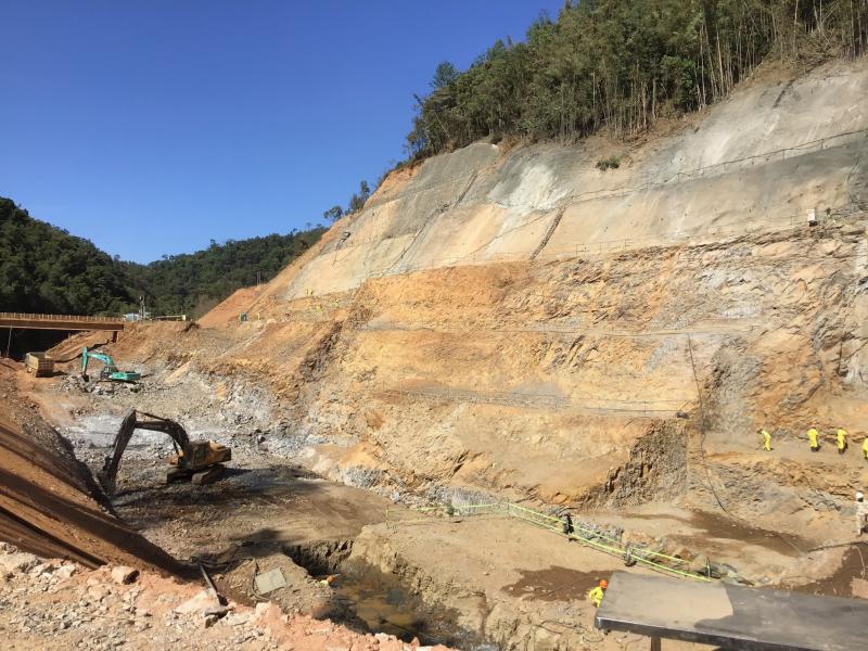 Nam Emoun Hyower Construction