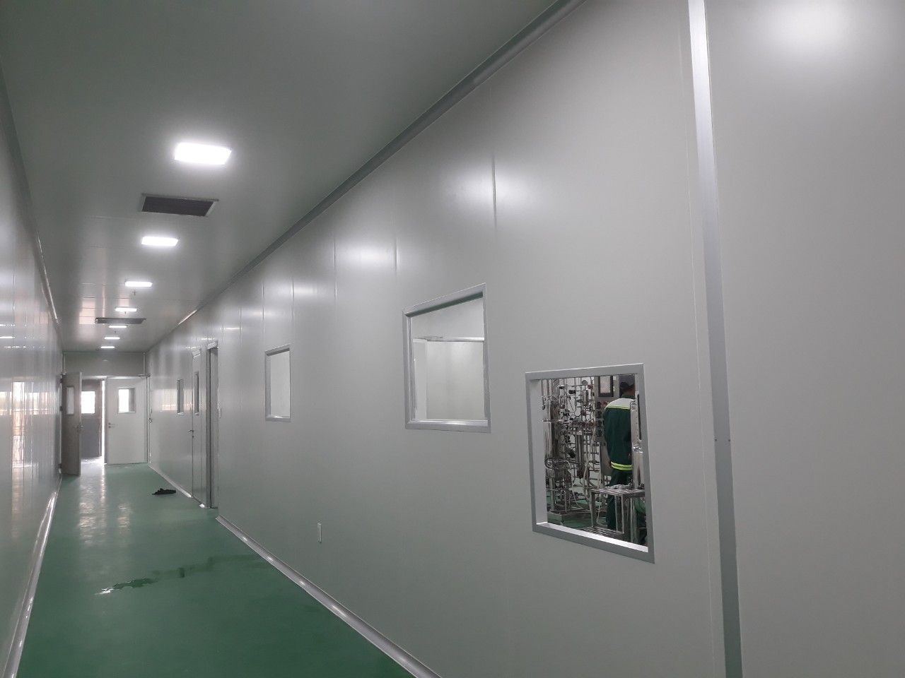 Clean room panel