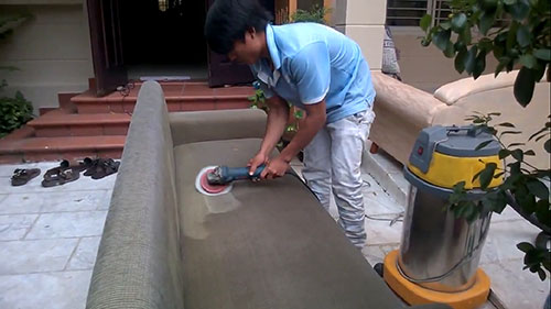 Sofa cleaning service