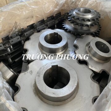 Single pitch sprocket
