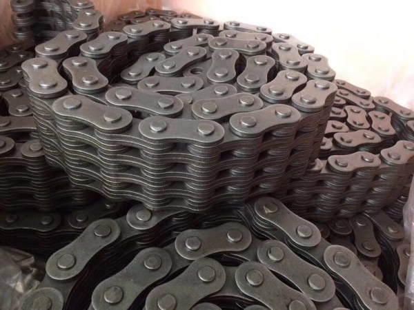 Forklift chain