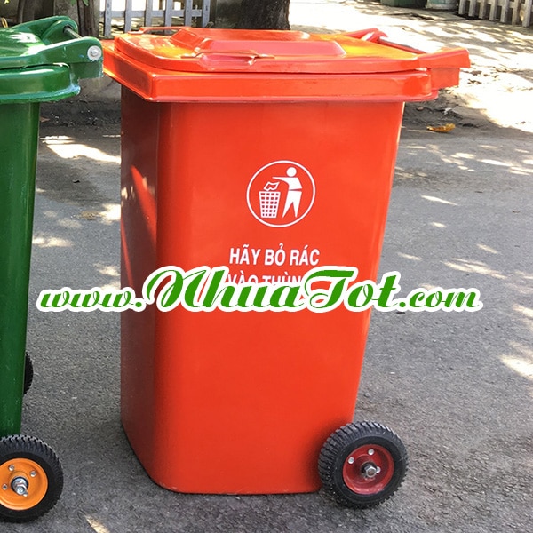 Composite trash bin