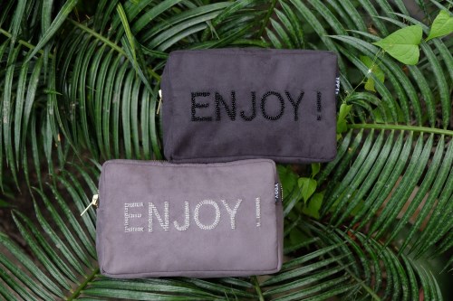 Makeup bag