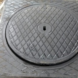 Manhole cover