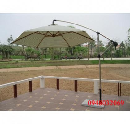 Square offset umbrella