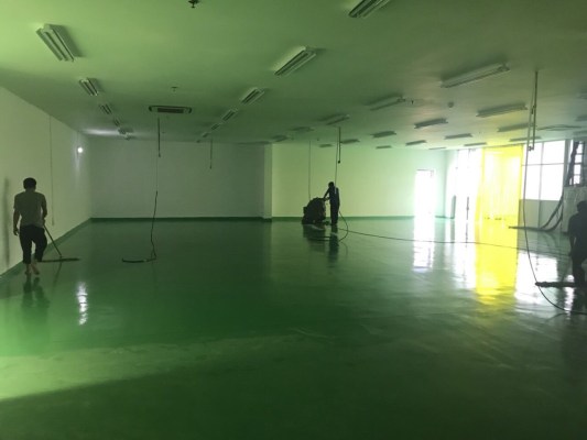 Industrial cleaning service