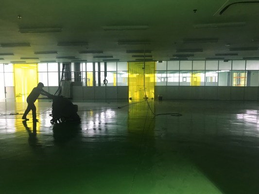 Industrial cleaning service