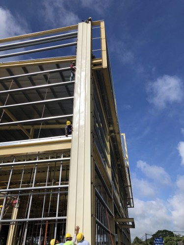 Erection of steel structure
