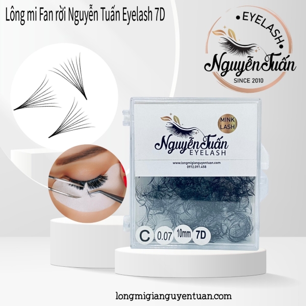 False eyelashes