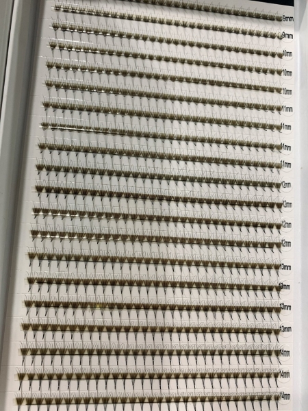 False eyelashes