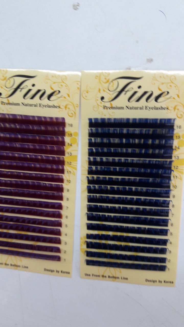 Colored false lashes