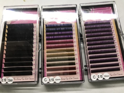 Colored false lashes