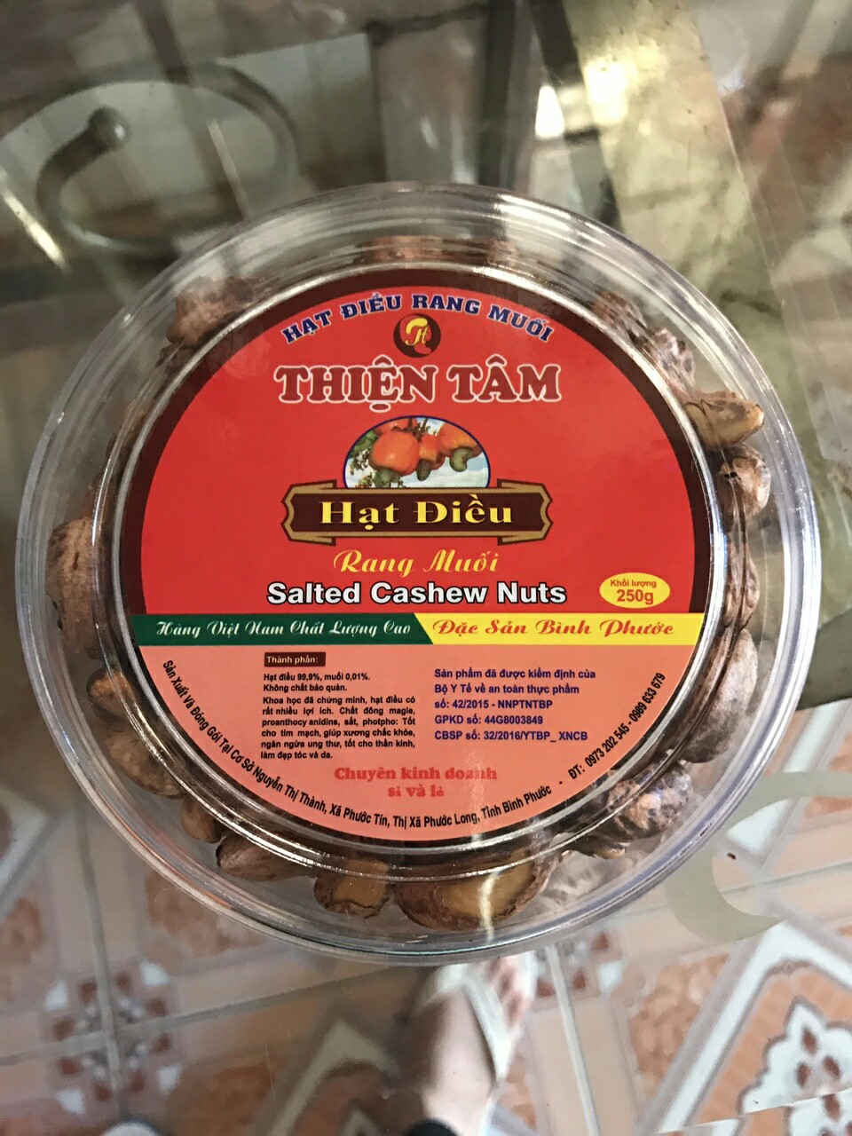 Salt roasted cashews