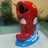 Fish waste bin