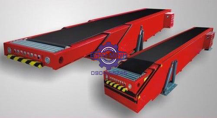 Expandable conveyor