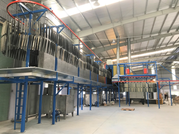 Automatic powder coating line