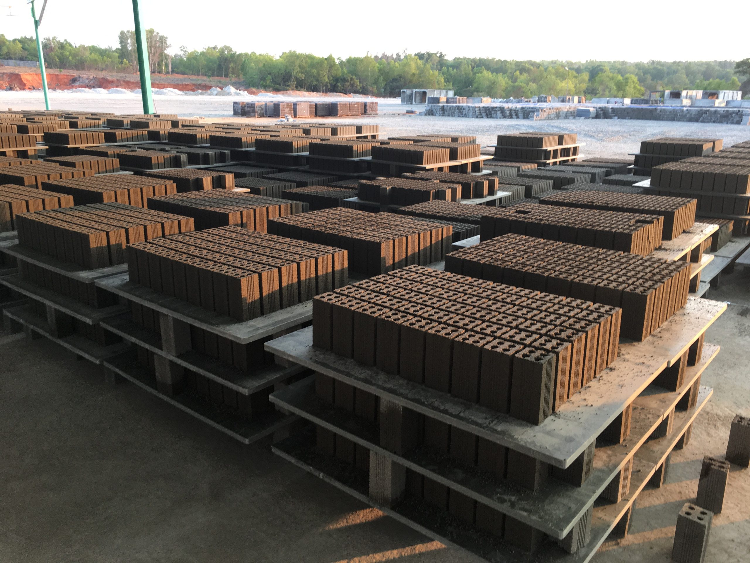 4 Hole unfired brick