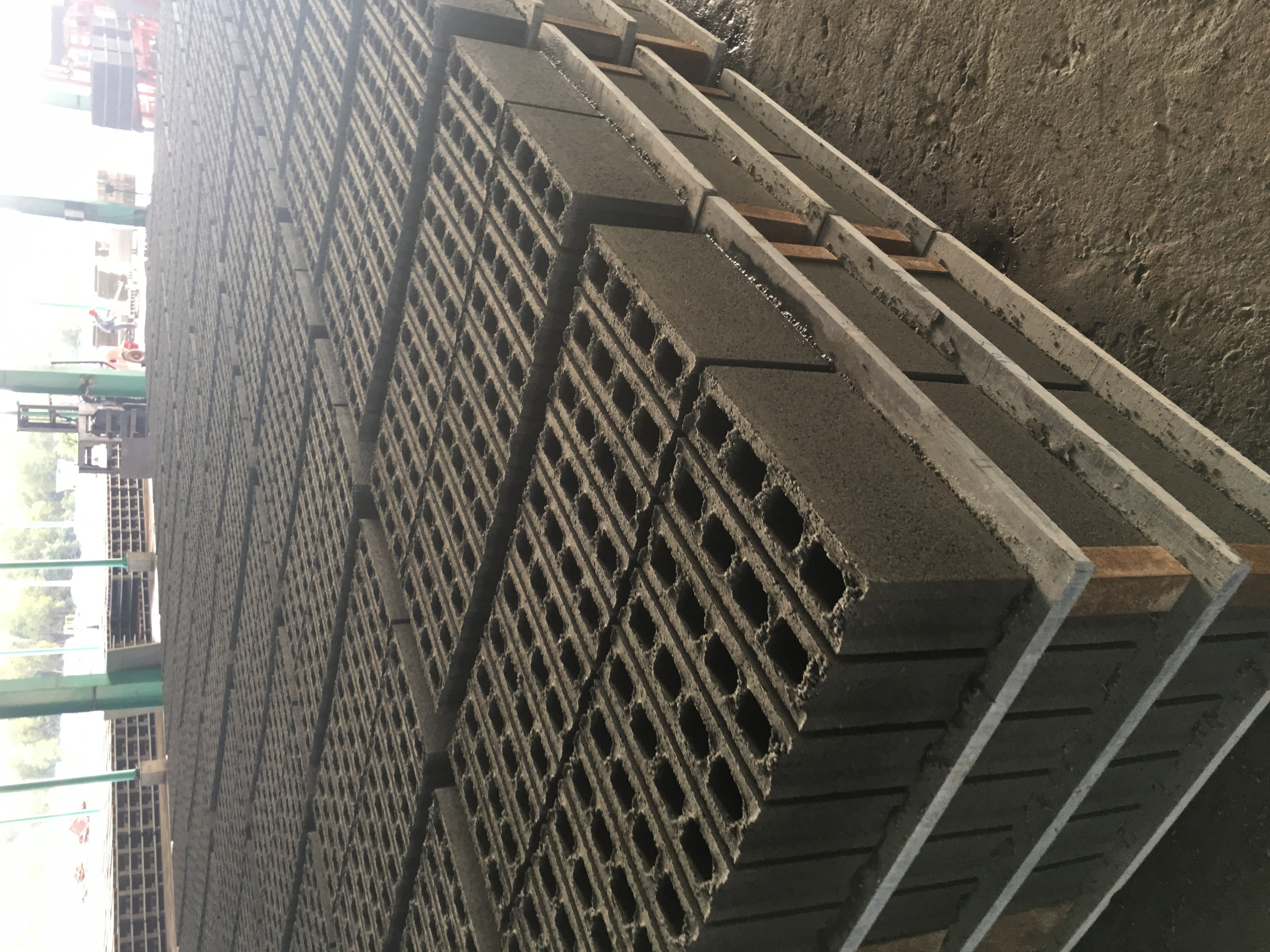 Hollow block