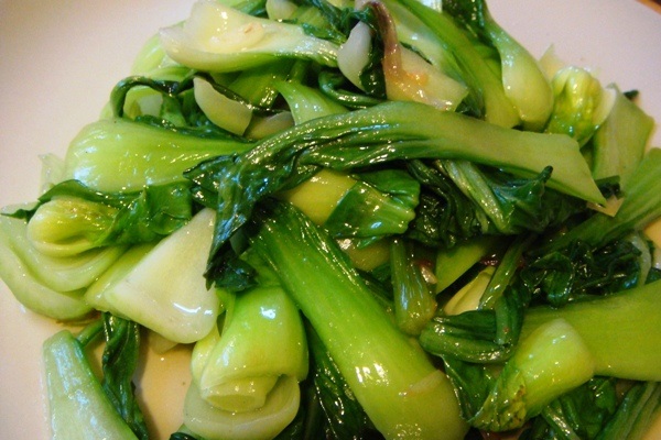 Stir-fried bok choy