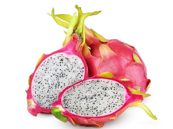 Fresh dragon ruit
