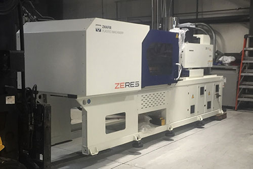 plastic injection machine