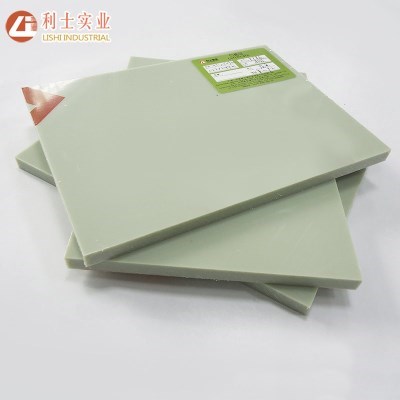 Plastic sheet