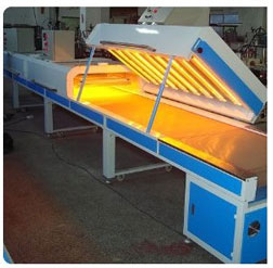 Heat resistant conveyor