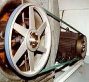 Flywheel movement belt