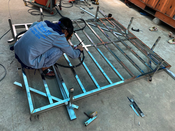 Stainless steel processing