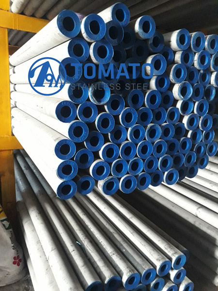 Stainless steel pipe