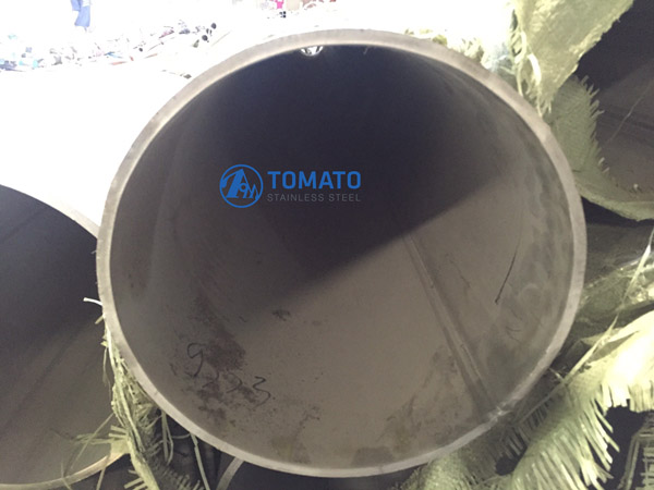 Stainless steel pipe
