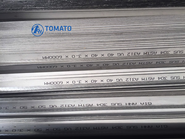 Stainless steel pipe