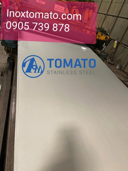 Stainless steel roll