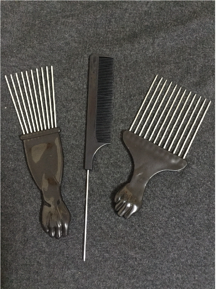 Plastic comb & hairdressing tools