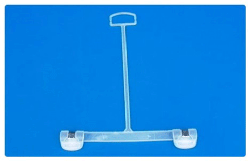 Plastic hanger