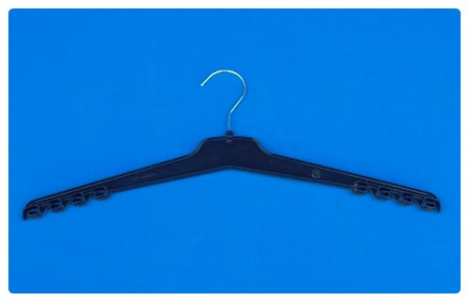 Clothes hanger