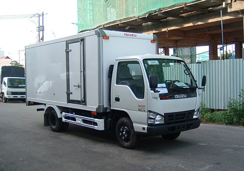 Long-term truck rental