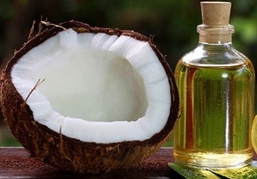 Crude coconut oil
