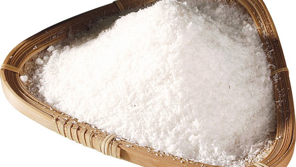 Desiccated coconut
