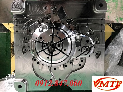 Aluminum stamping mold