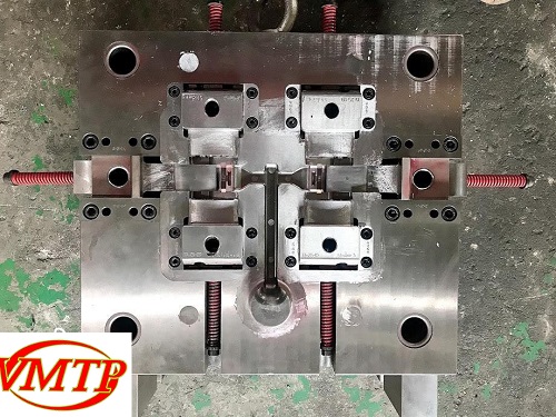 Aluminum stamping mold