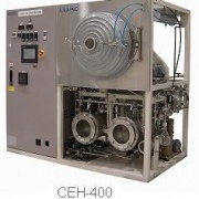 Vacuum distillation system