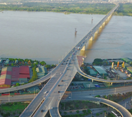 Vinh Tuy Bridge