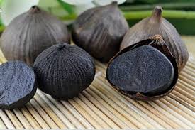 Solo black garlic