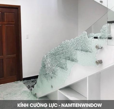 Tempered glass