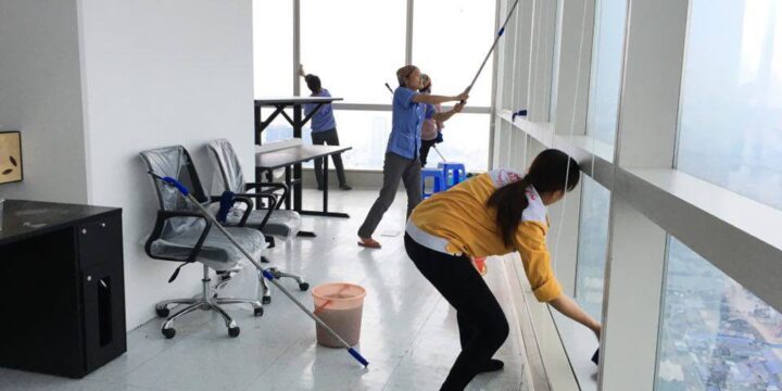 Glass Cleaning Service