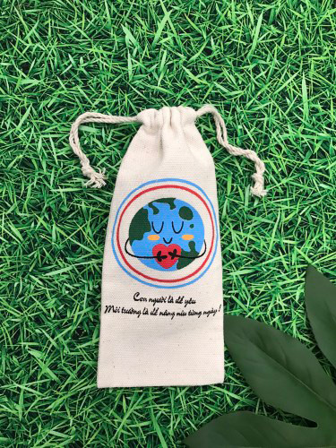 Drawstring bag